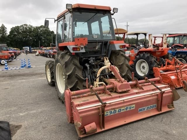 Tractor — Auction (lot 8461-2268)