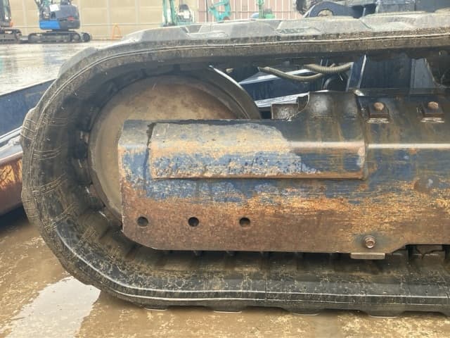 MINI EXCAVATOR — Auction (lot 8461-227)