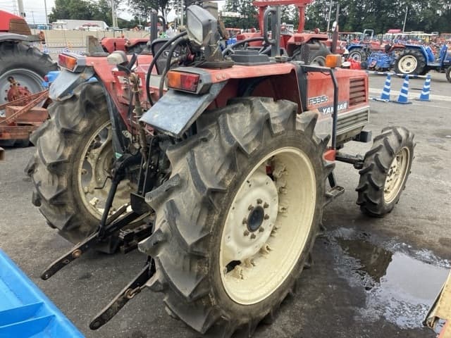 Tractor — Auction (lot 8461-2270)