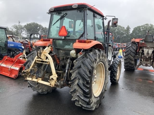 Tractor — Auction (lot 8461-2271)