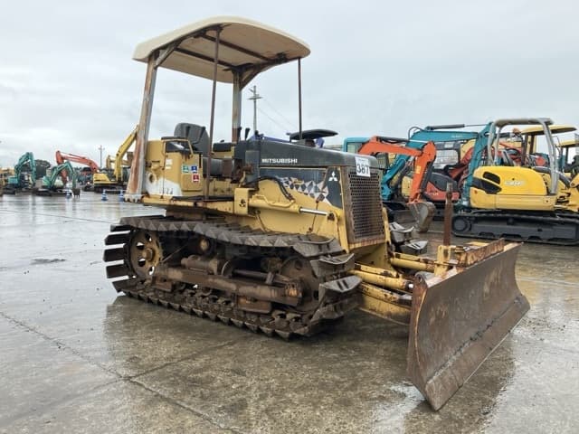 Bulldozer — Auction (lot 8461-228)