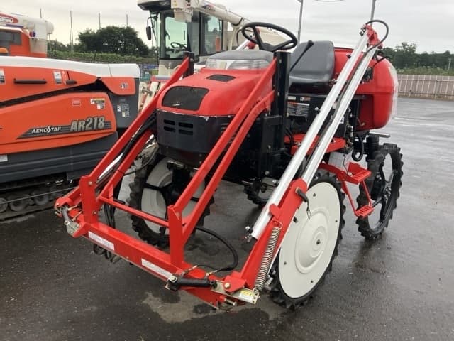HIGH CLEARANCE BOOM SPRAYER — Auction (lot 8461-2297)