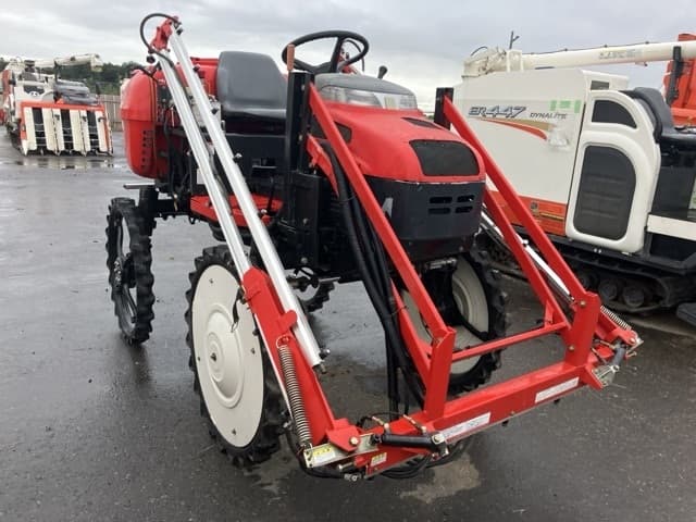 HIGH CLEARANCE BOOM SPRAYER — Auction (lot 8461-2297)