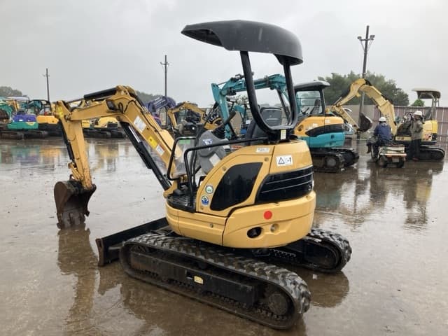 MINI EXCAVATOR — Auction (lot 8461-230)