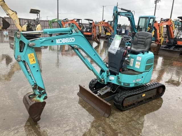 MINI EXCAVATOR — Auction (lot 8461-232)
