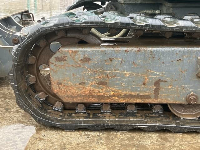 MINI EXCAVATOR — Auction (lot 8461-232)