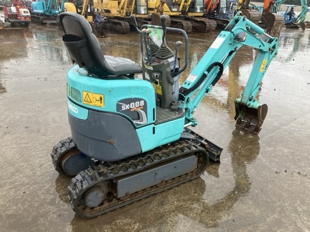 MINI EXCAVATOR — Auction (lot 8461-233)