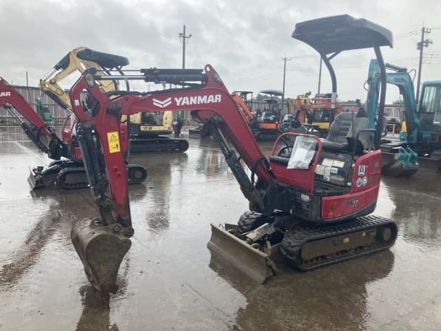 MINI EXCAVATOR — Auction (lot 8461-237)
