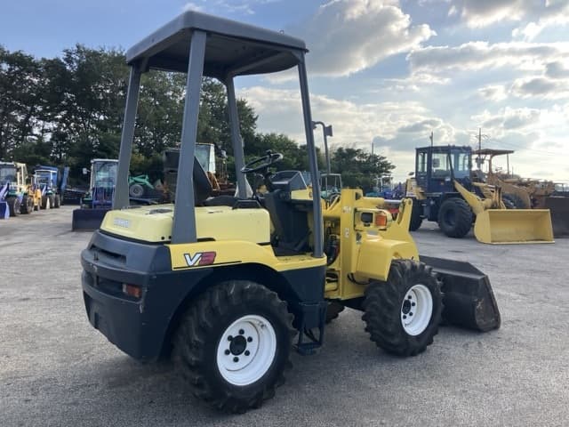 MINI WHEEL LOADER — Auction (lot 8461-241)
