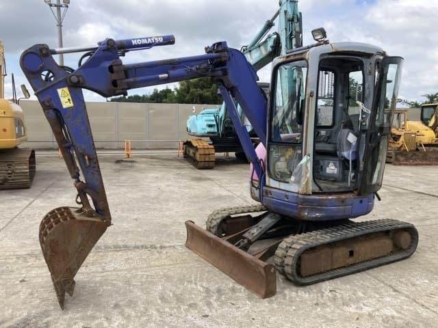 MINI EXCAVATOR — Auction (lot 8461-248)
