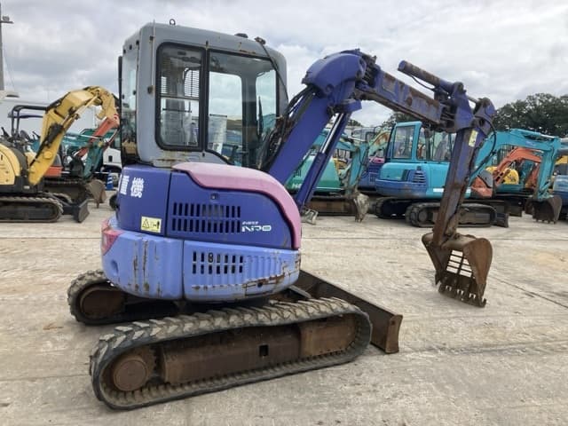 MINI EXCAVATOR — Auction (lot 8461-248)