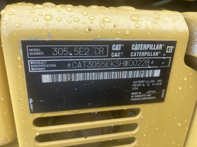 MINI EXCAVATOR — Auction (lot 8461-25)