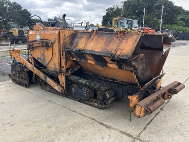Asphalt finisher — Auction (lot 8461-250)