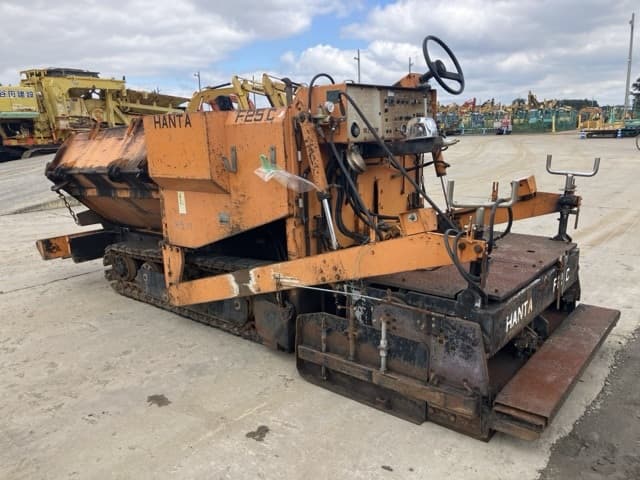 Asphalt finisher — Auction (lot 8461-250)