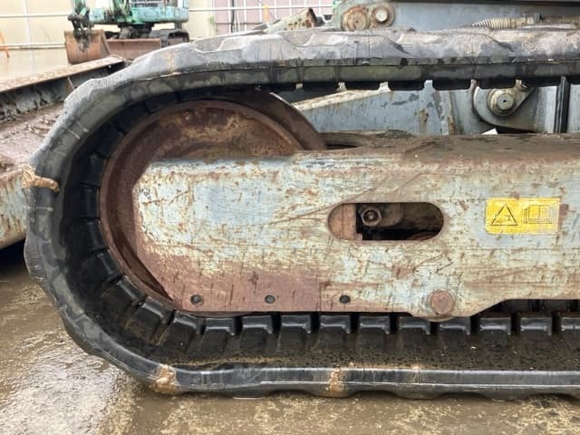 MINI EXCAVATOR — Auction (lot 8461-252)