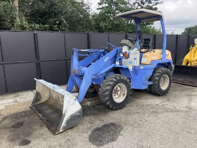 MINI WHEEL LOADER — Auction (lot 8461-255)