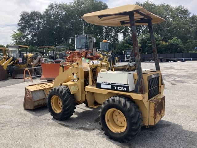 MINI WHEEL LOADER — Auction (lot 8461-258)