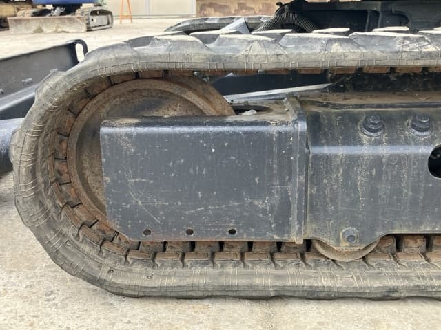 MINI EXCAVATOR — Auction (lot 8461-262)
