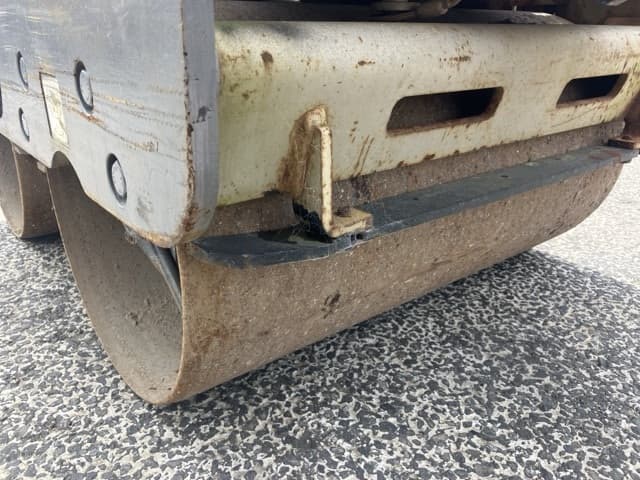Hand Guided Roller — Auction (lot 8461-263)