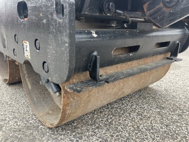 Hand Guided Roller — Auction (lot 8461-266)