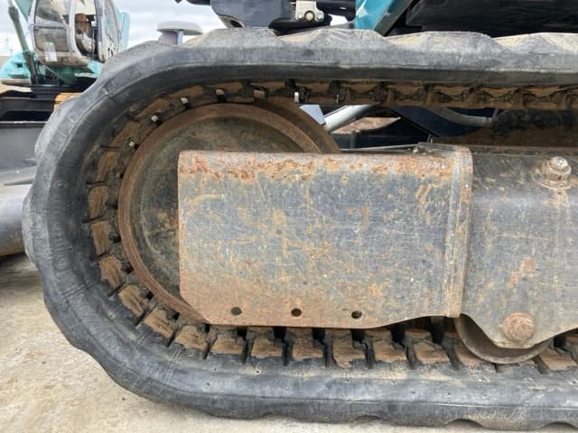 MINI EXCAVATOR — Auction (lot 8461-267)