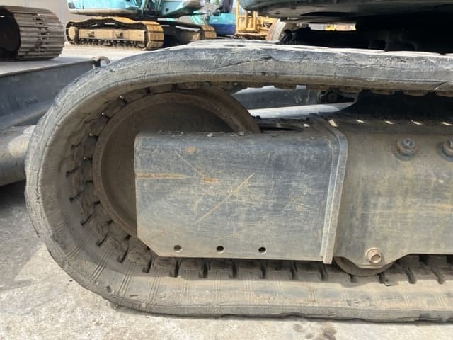 MINI EXCAVATOR — Auction (lot 8461-270)