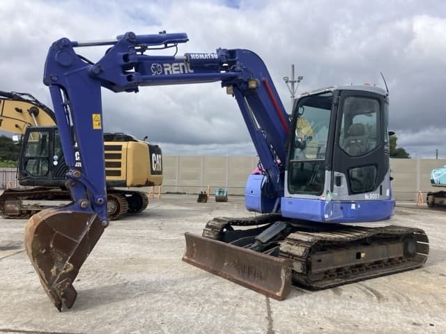 EXCAVATOR — Auction (lot 8461-277)