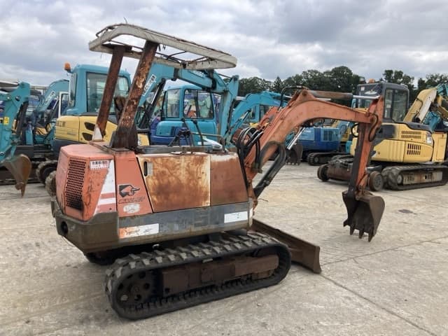 MINI EXCAVATOR — Auction (lot 8461-278)