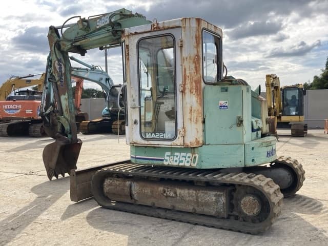 MINI EXCAVATOR — Auction (lot 8461-282)