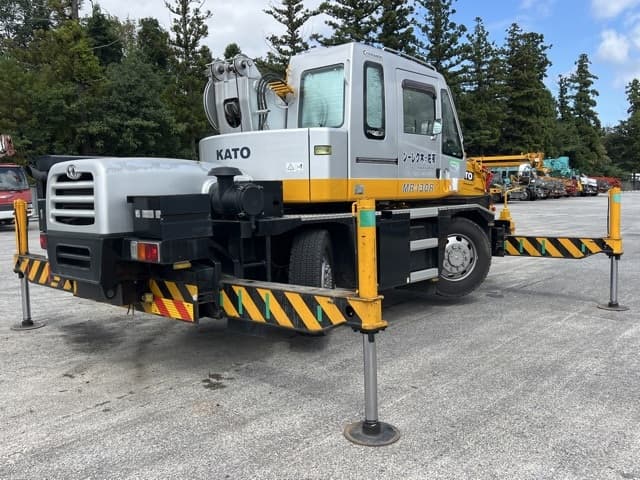 Rough Terrain Crane — Auction (lot 8461-283)
