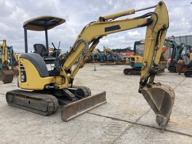 MINI EXCAVATOR — Auction (lot 8461-287)