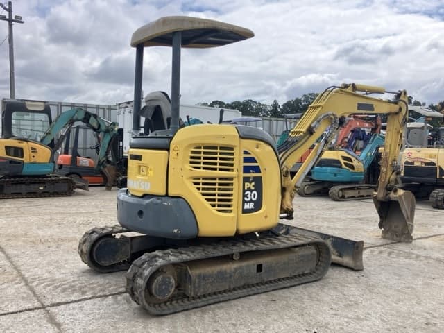 MINI EXCAVATOR — Auction (lot 8461-287)