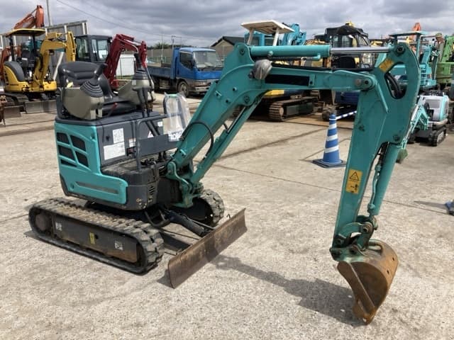 MINI EXCAVATOR — Auction (lot 8461-288)
