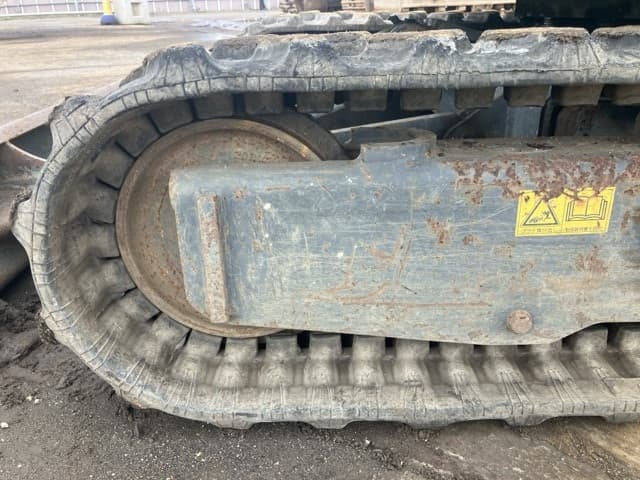 MINI EXCAVATOR — Auction (lot 8461-291)