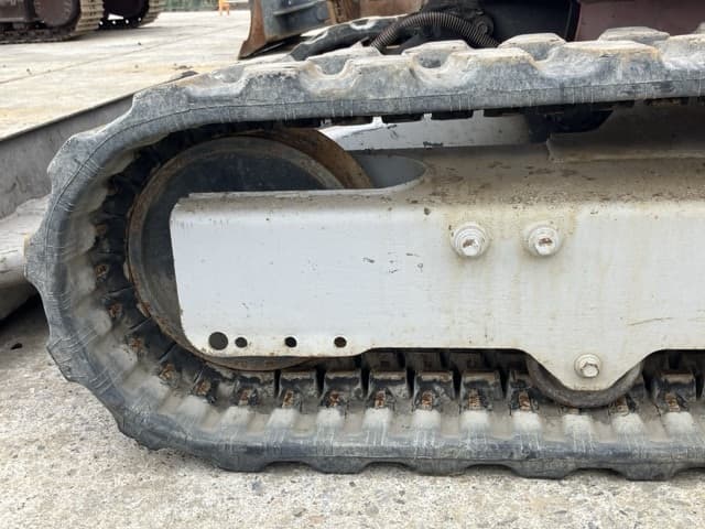 MINI EXCAVATOR — Auction (lot 8461-292)