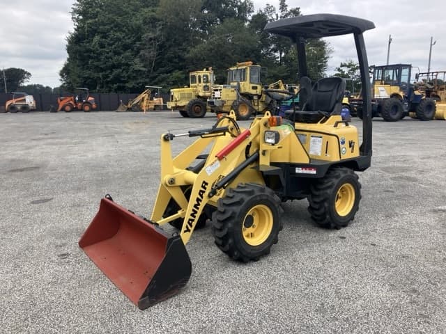 MINI WHEEL LOADER — Auction (lot 8461-293)