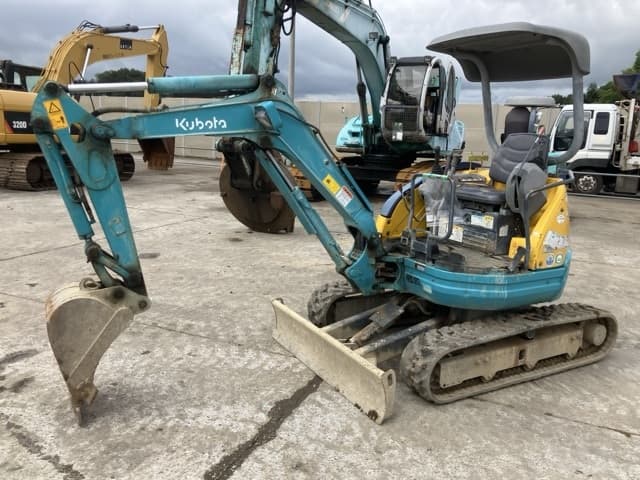 MINI EXCAVATOR — Auction (lot 8461-295)