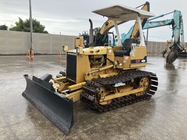 Bulldozer — Auction (lot 8461-3)