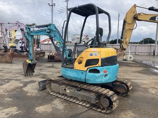 MINI EXCAVATOR — Auction (lot 8461-300)
