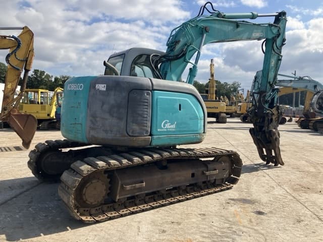 EXCAVATOR — Auction (lot 8461-310)