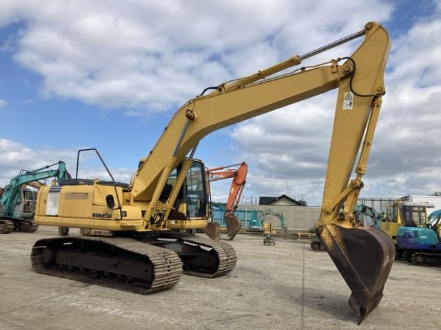EXCAVATOR — Auction (lot 8461-311)