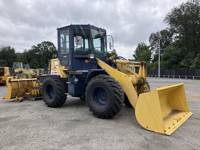 WHEEL LOADER — Auction (lot 8461-312)