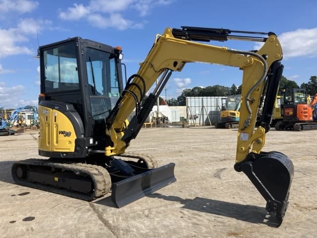 MINI EXCAVATOR — Auction (lot 8461-314)
