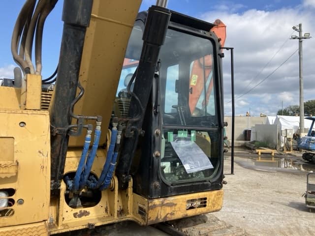 EXCAVATOR — Auction (lot 8461-316)