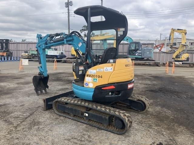 MINI EXCAVATOR — Auction (lot 8461-319)
