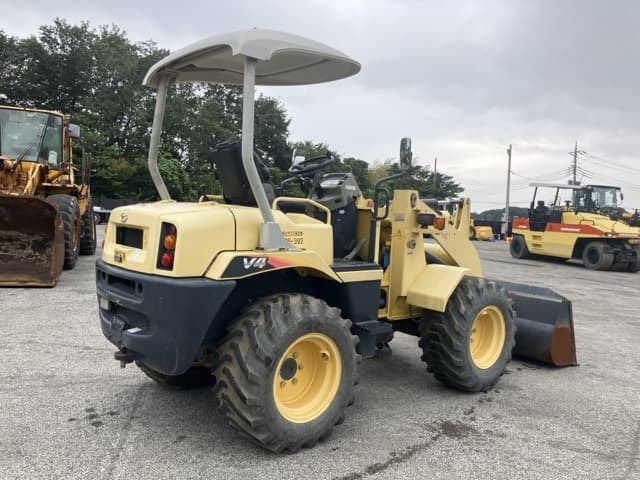 MINI WHEEL LOADER — Auction (lot 8461-32)