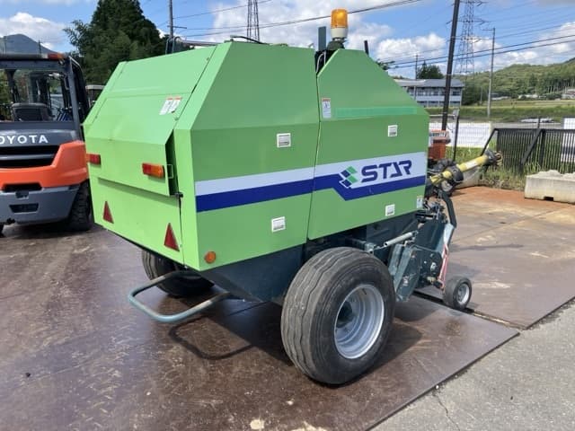 ROLL BALER — Auction (lot 8461-32001)