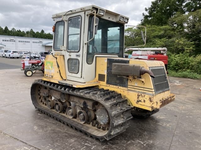 Tractor — Auction (lot 8461-32005)