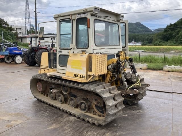 Tractor — Auction (lot 8461-32005)
