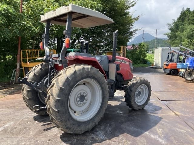 Tractor — Auction (lot 8461-32008)
